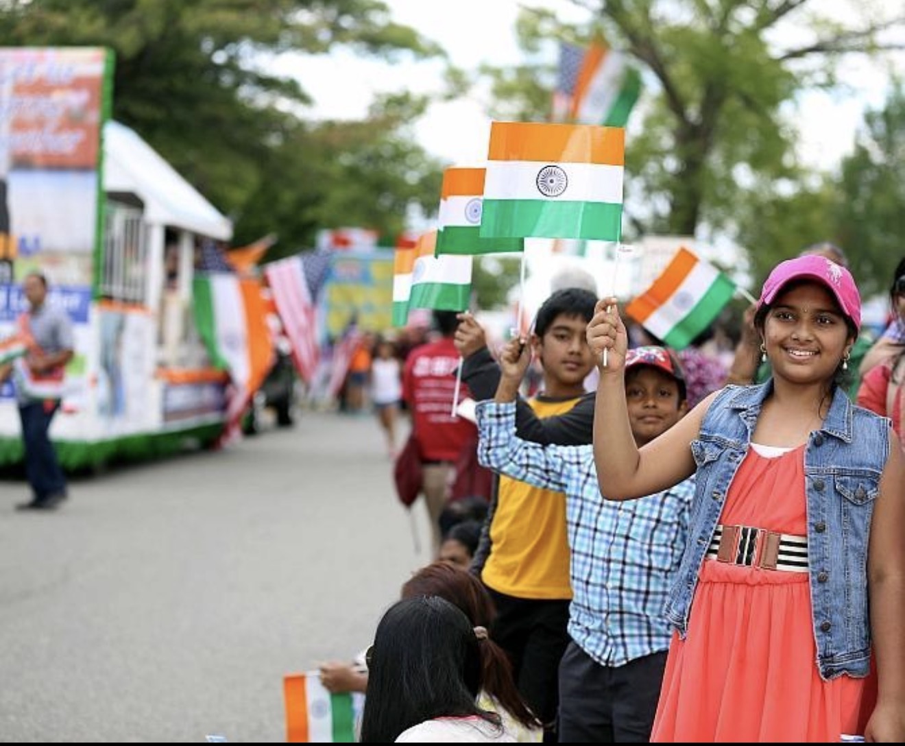 Photo from the report: India Day Parade 2026 Draws Massive Crowd to Oak Tree Road
